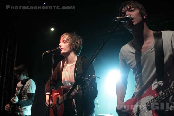 BIKINIANS - 2010-04-21 - PARIS - La Fleche d'Or - 